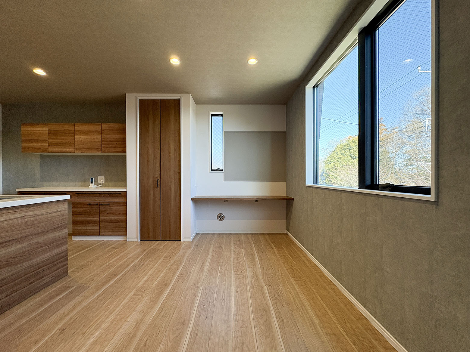 美都住販　綾瀬　建売