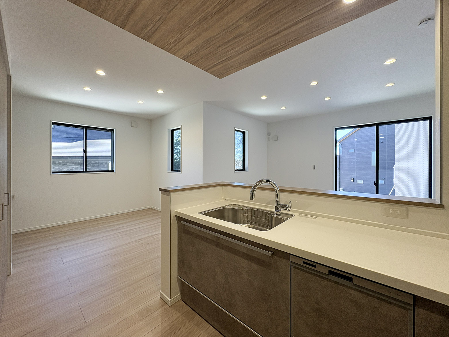 美都住販 綾瀬 建売