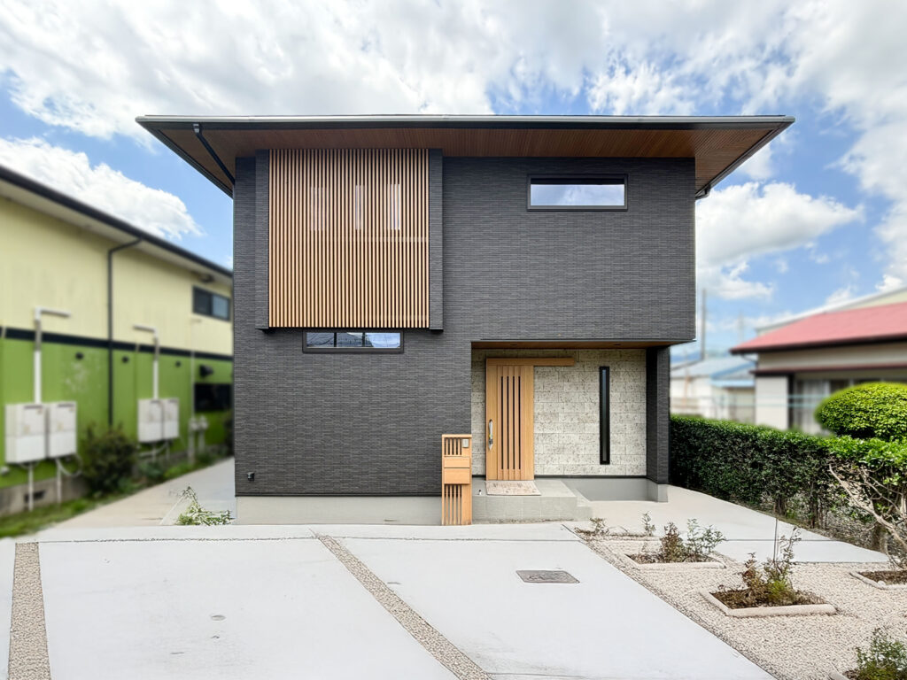 無垢をふんだんに使った和モダン注文住宅完成!|美都住販の分譲住宅