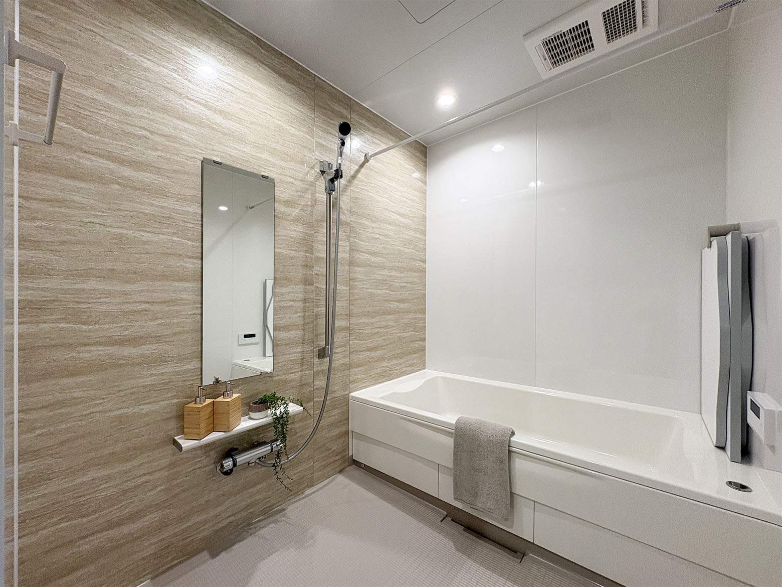 美都住販　横山台　建売　街かどモデルハウス