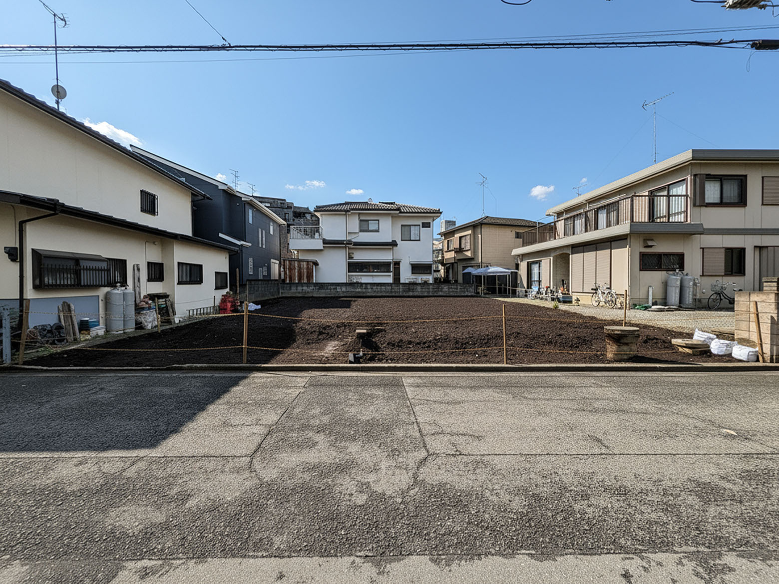 【相生4丁目】ゆとりの土地面積129㎡以上で叶える理想の住まい。買物・教育施設が徒歩10分圏内にそろう、住み良い住宅地。