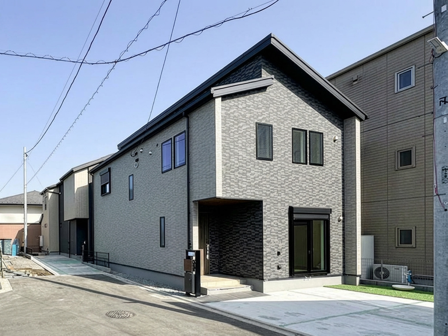 【橋本7丁目】橋本駅徒歩17分。多彩なライフスタイルに寄り添う、ひろびろリビングのある住まい。