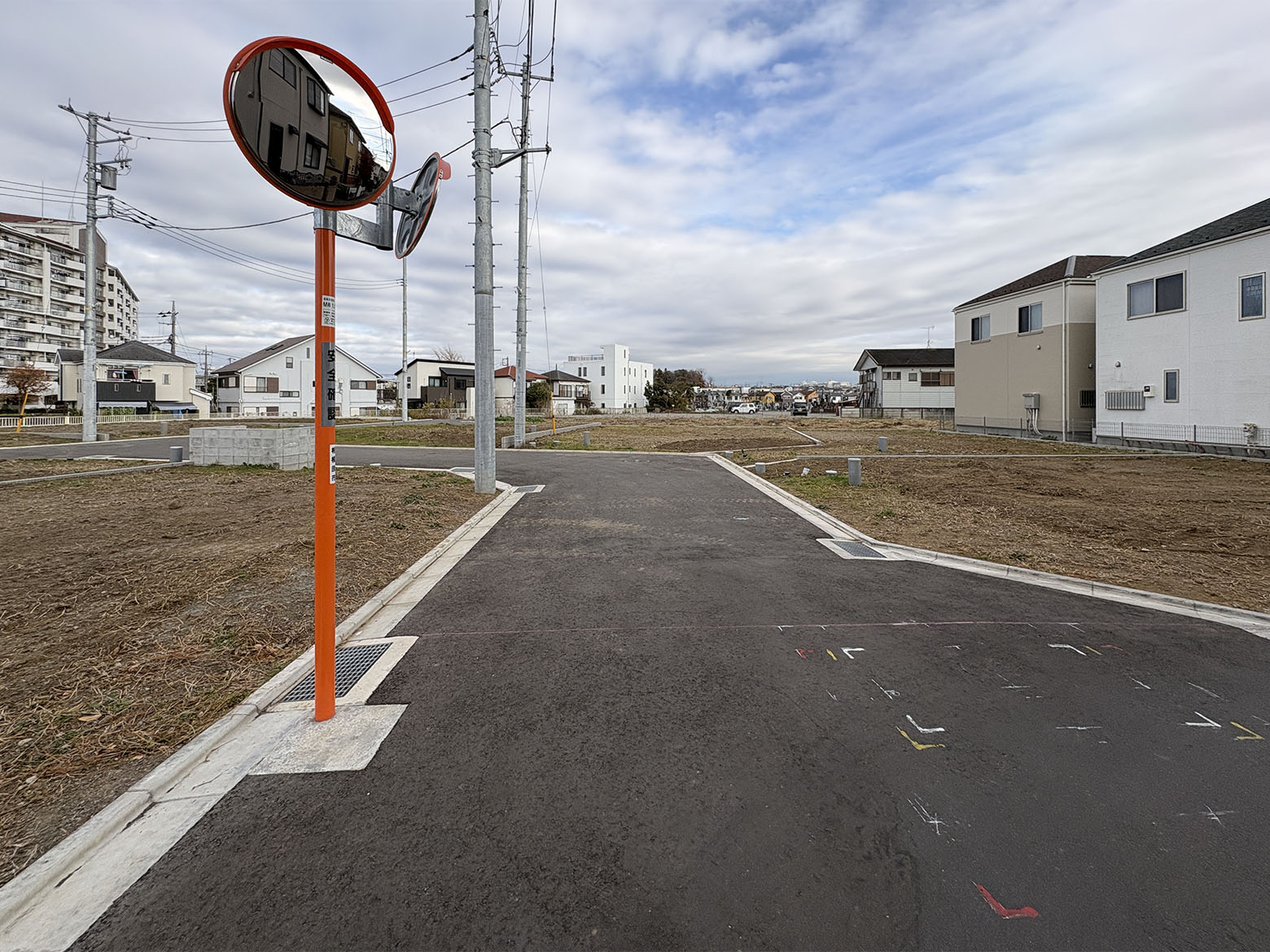 美都住販 上鶴間本町 条件付売地