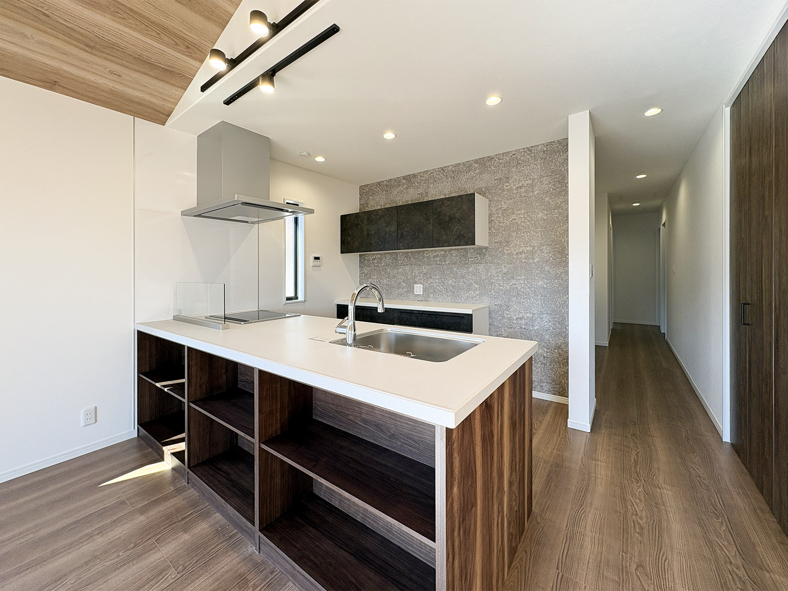 美都住販　長竹　平屋　建売