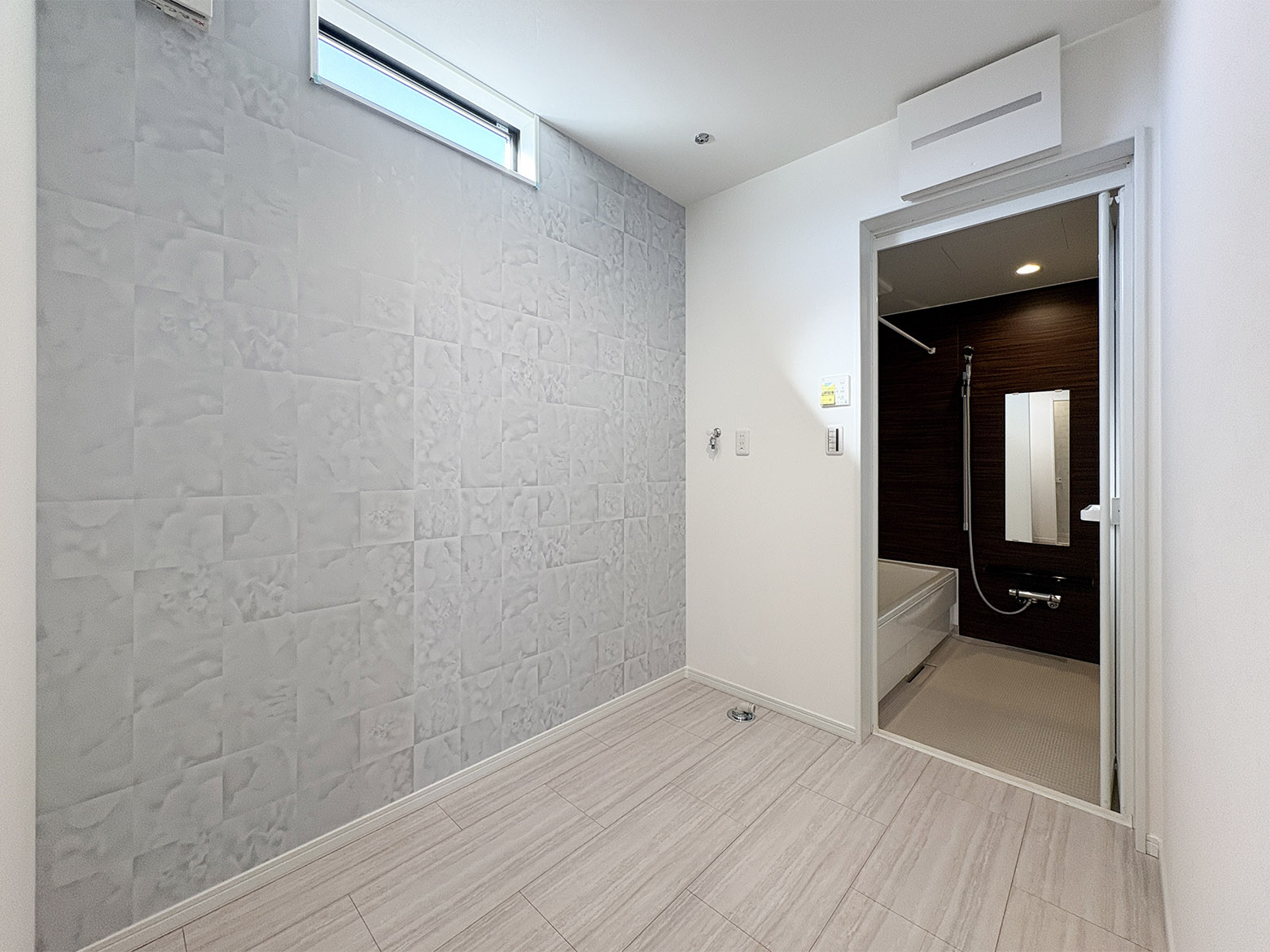 美都住販　長竹　平屋　建売