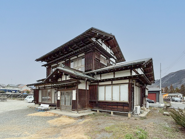 【中野】◇古民家住宅◇ゆとりの6SDK◇ひろびろ土地面積757.07㎡(229.01坪)