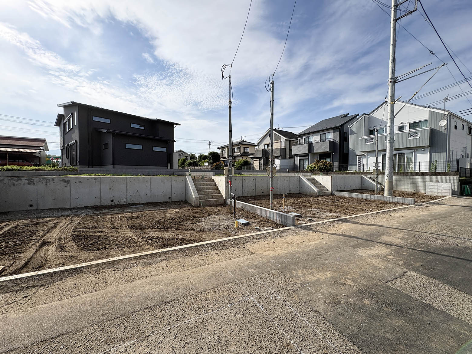 美都住販　厚木市恩名　建売