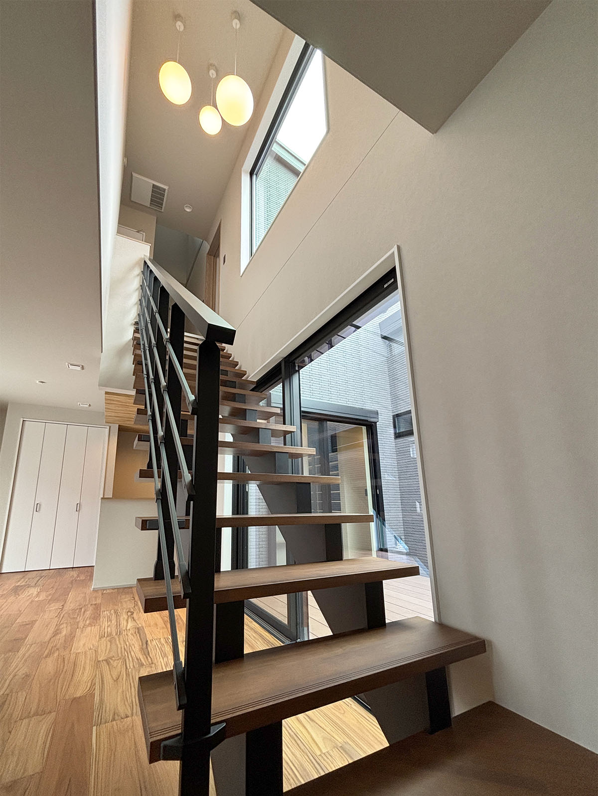 中庭×吹き抜け×屋上テラス。こだわりを詰め込んだ開放感のある住まい